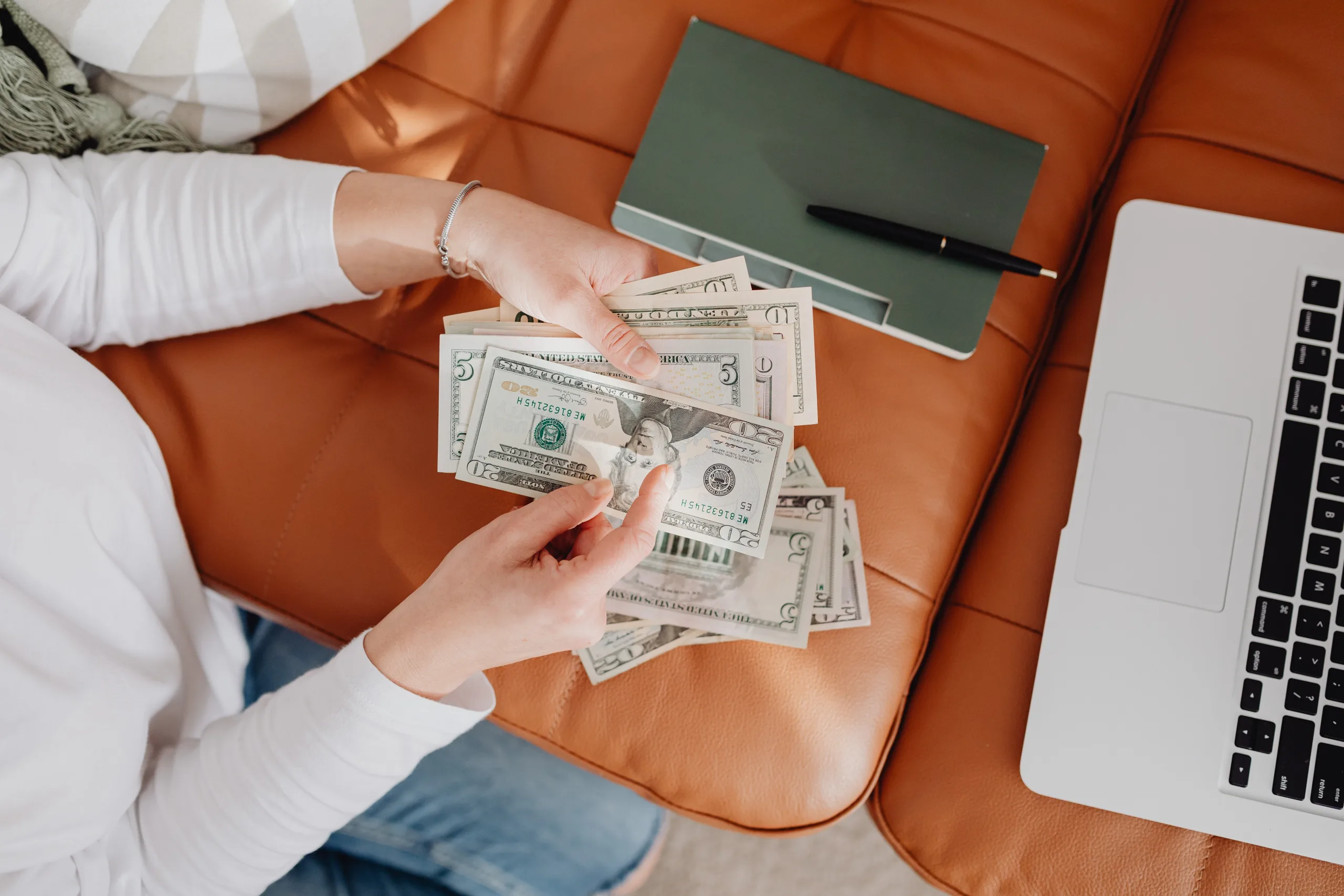 10 Τρόποι να Βγάλεις Χρήματα από το Blog σου (2023)