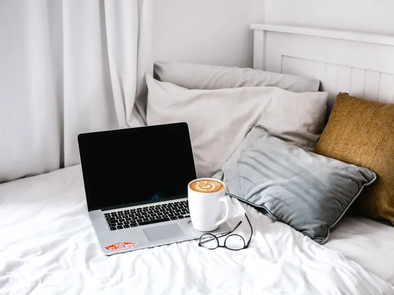 Πως να φτιάξεις ένα laptop που δεν ανοίγει