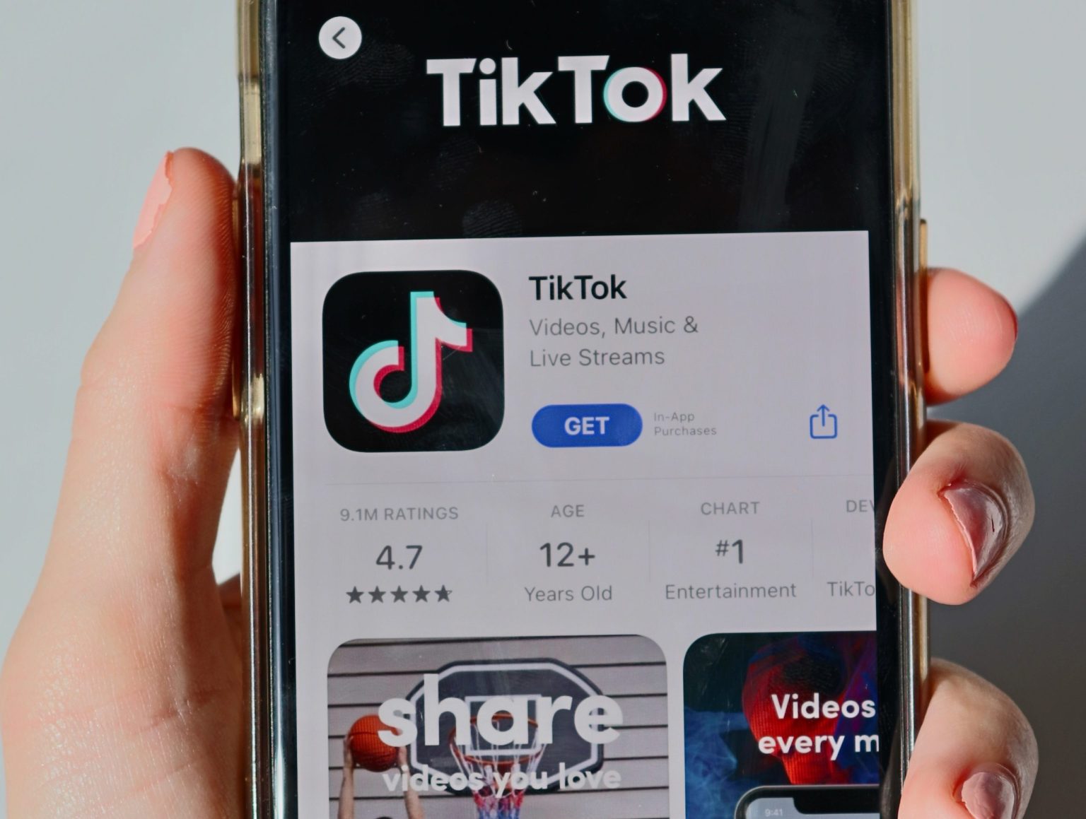 Τρόποι για να Βγάλεις Λεφτά από τα Social Media